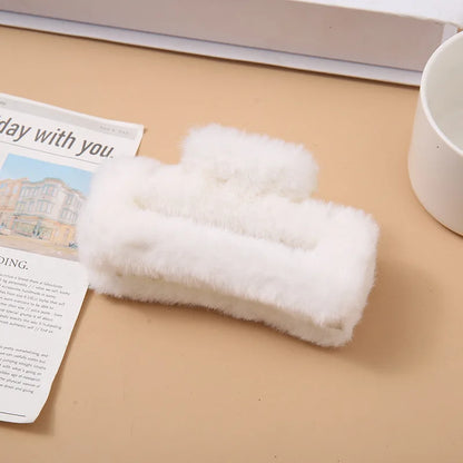 Hårklämma L i fuskpäls - 10,5 cm